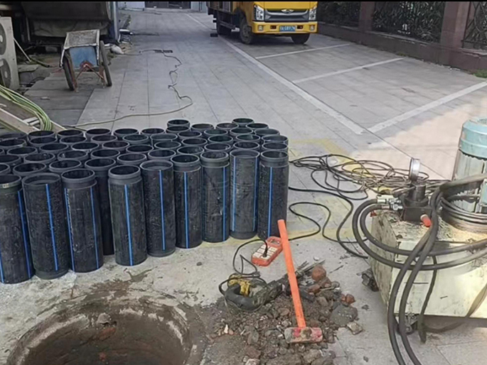 兴庆PE置换管厂家 DN315置换管 非开挖管短管置换